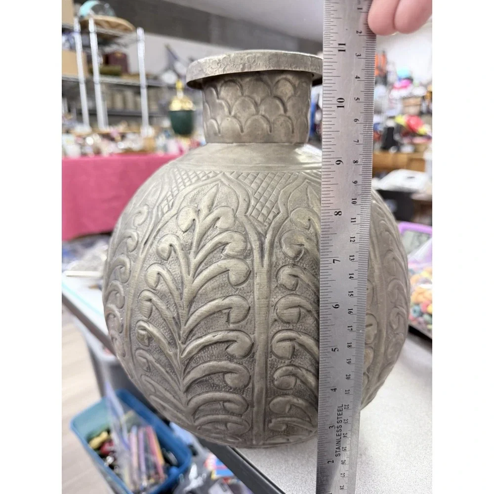 Vintage Hammered Engraved Repousse Copper Silver Indian Middle East Vase‎ Urn